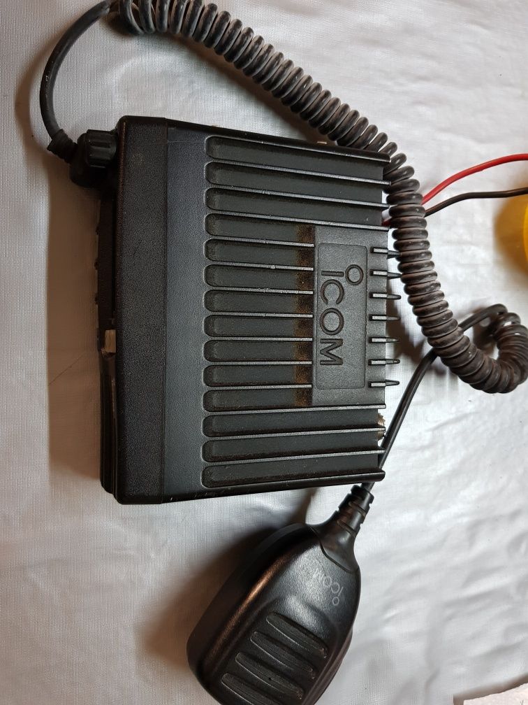 Rádio icom de VHF
