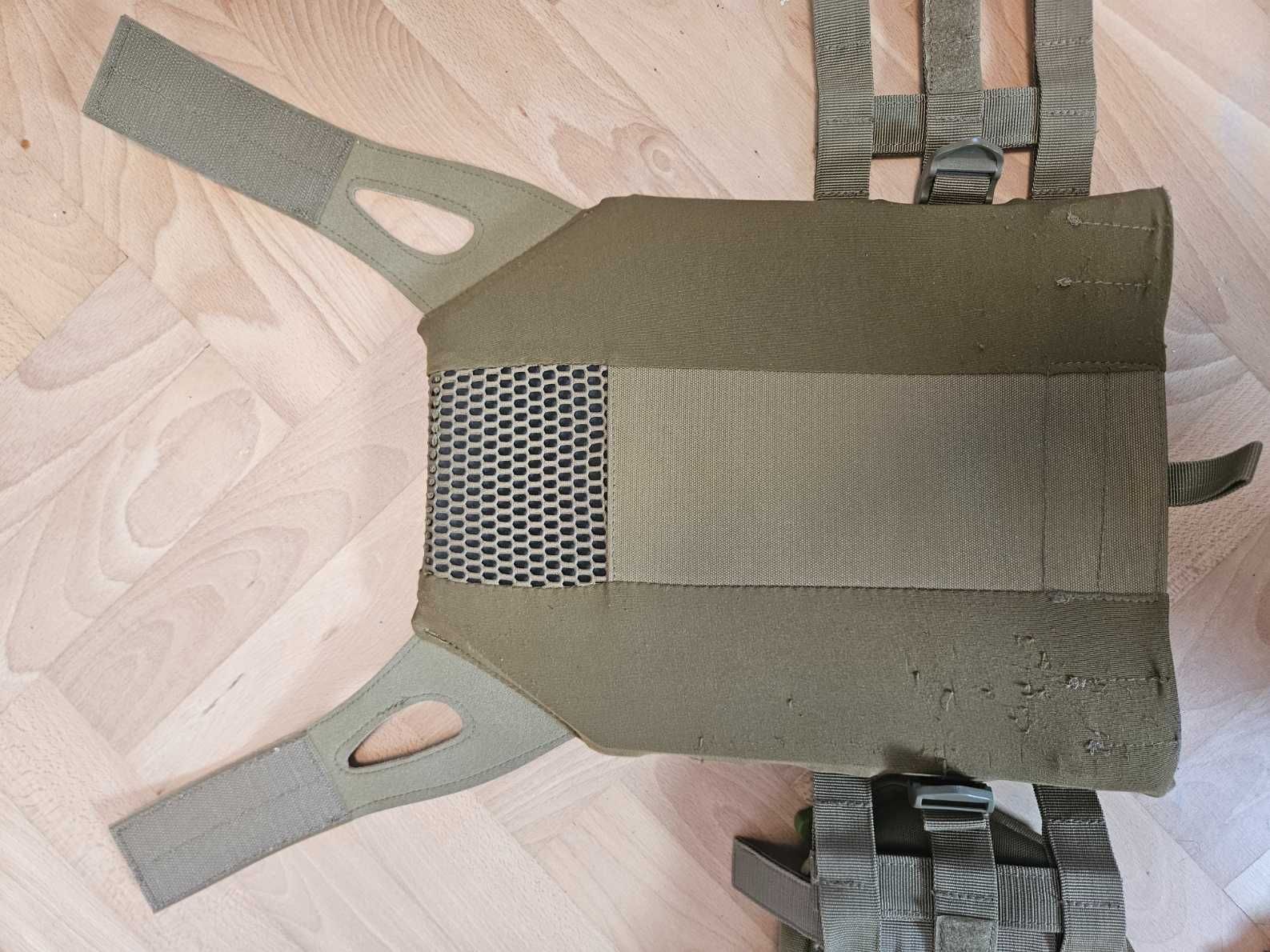 Kamizelka ASG Plate Carrier z ładownicami