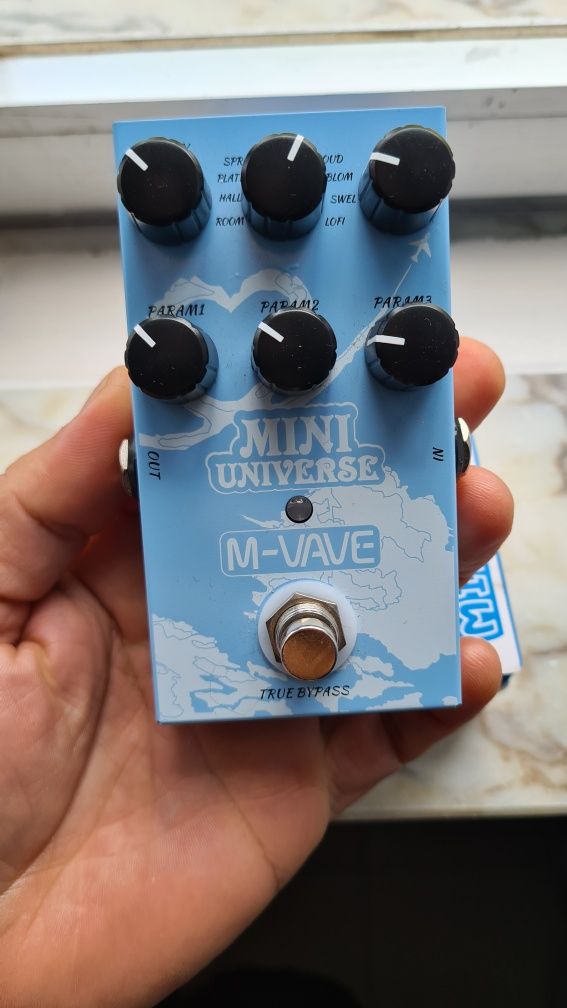 Pedal de Reverb Mini Universe