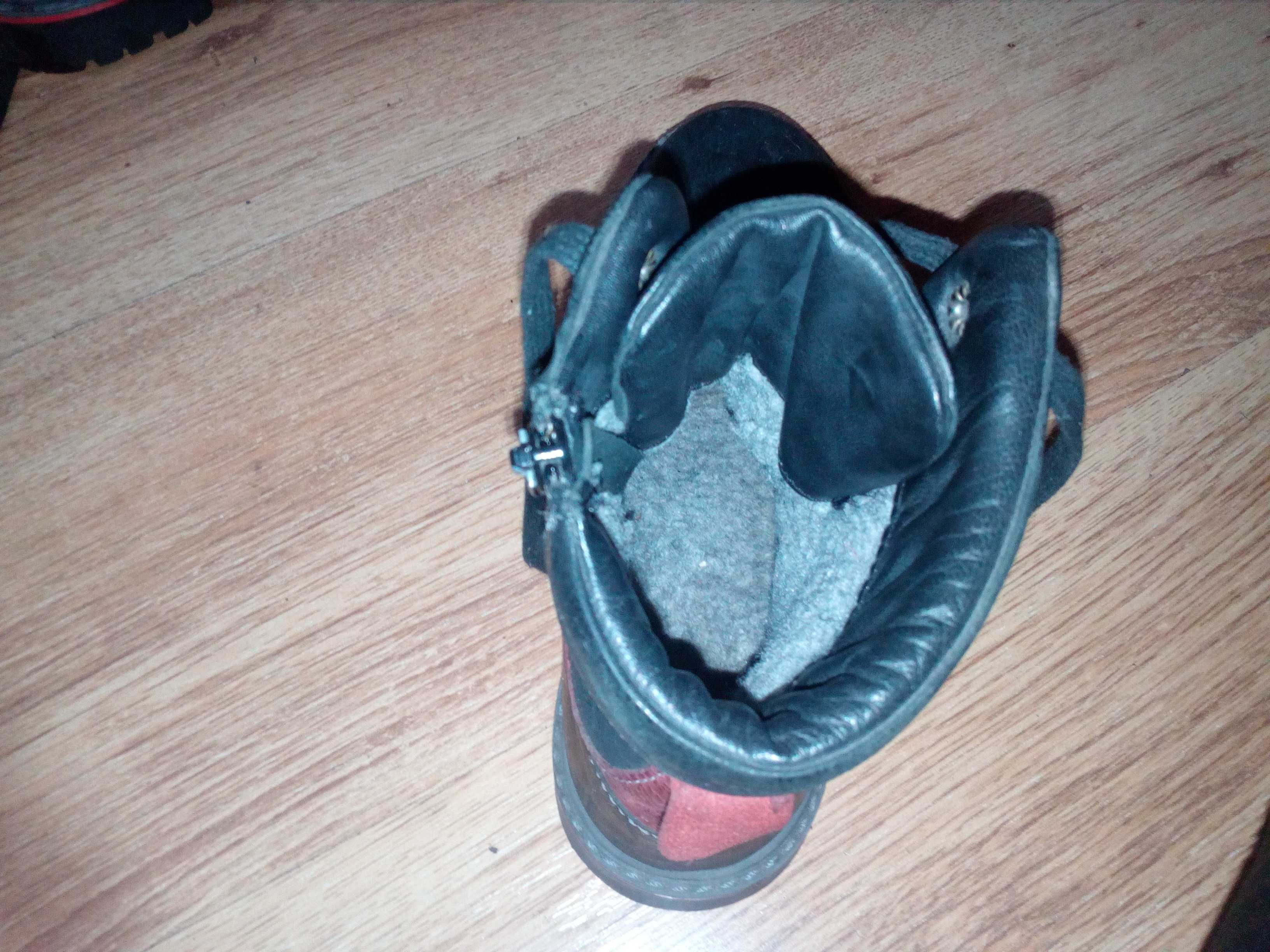 buty chłopięce zimowe CCC Lasocki rozmiar 33