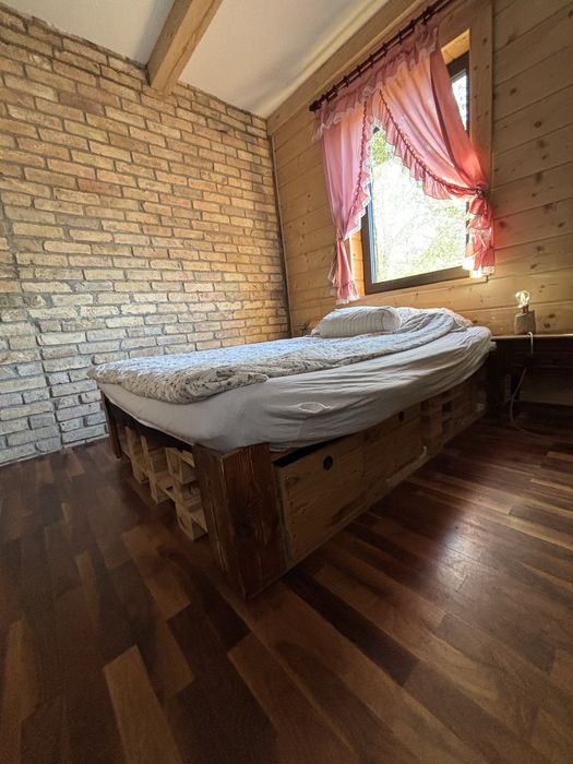 Masywne łóżko z europalet + materac 140x200 styl industrial loft DIY