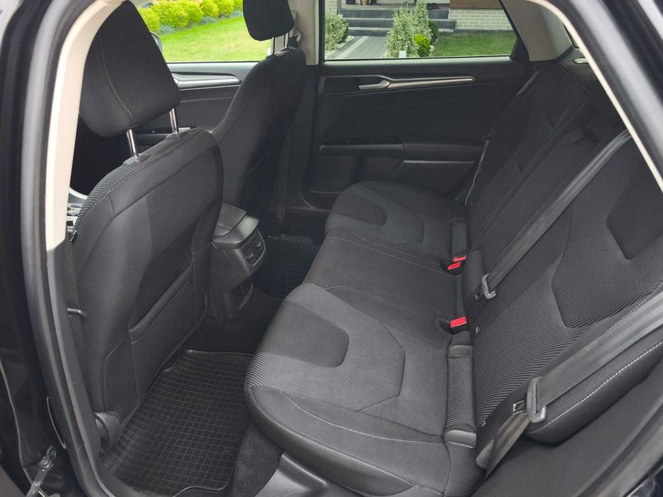 Mondeo MK5 LIFT 2.0 Titanium Line Asist Sync 3 Hak Serwis NOWY ROZRZĄD