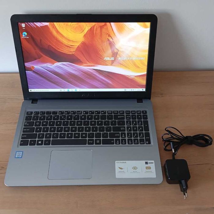 Laptop Asus A540U 15,6 " Intel CORE i3 4GB 256GB Intel HD Graphics 620