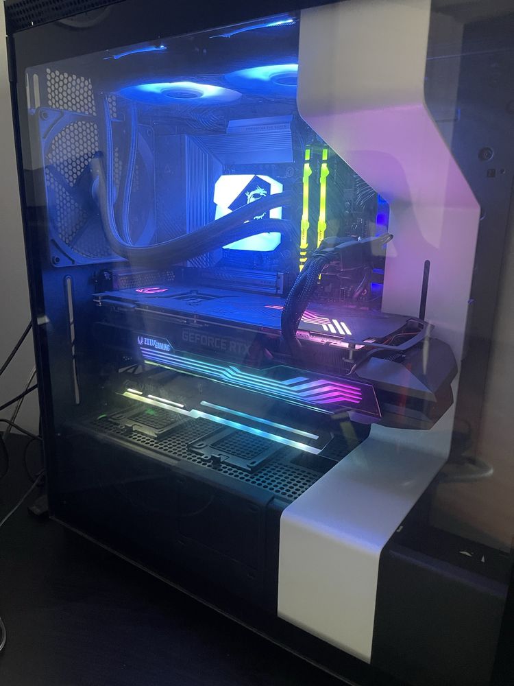 Pc gamer, com RTX 3090 TI , i7 9700k e alguns periféricos