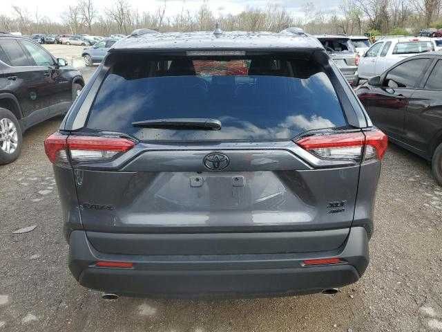 Toyota RAV4 Xle Premium 2022 Року