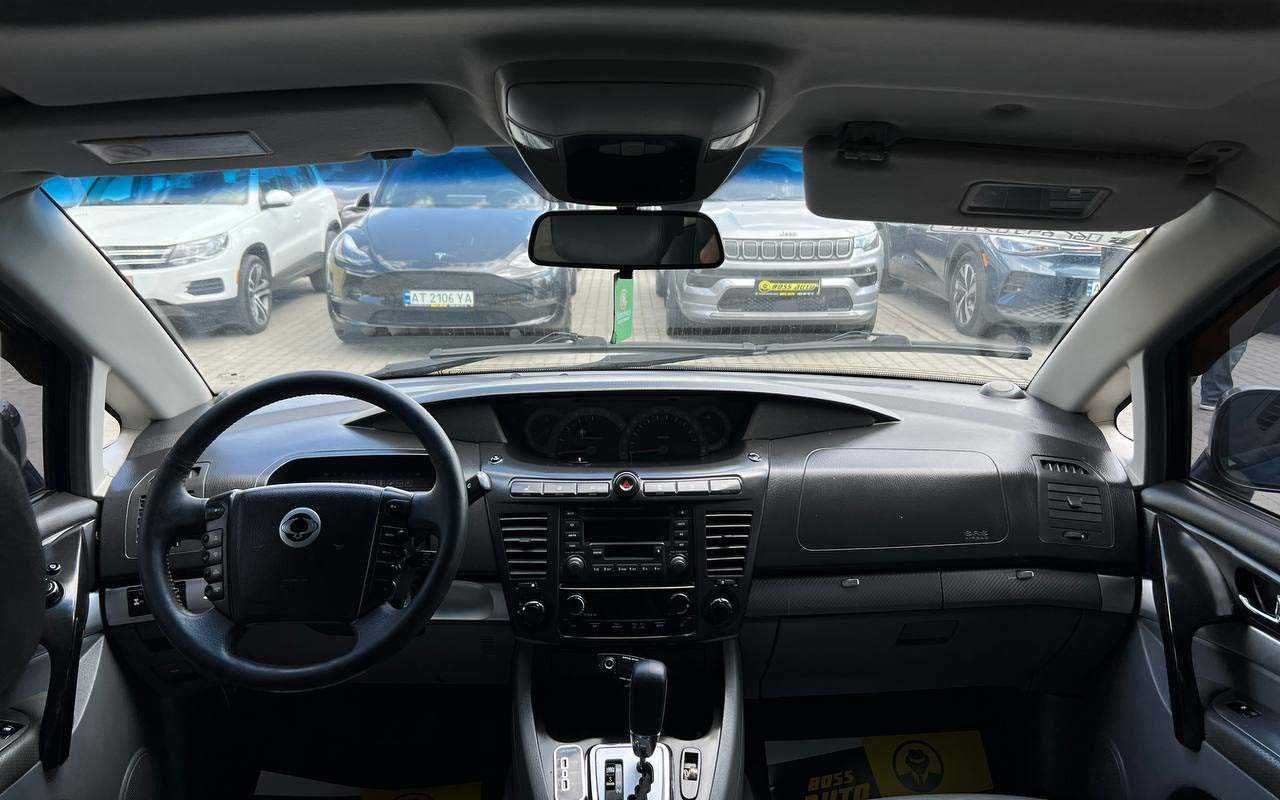 SsangYong Rodius 2008