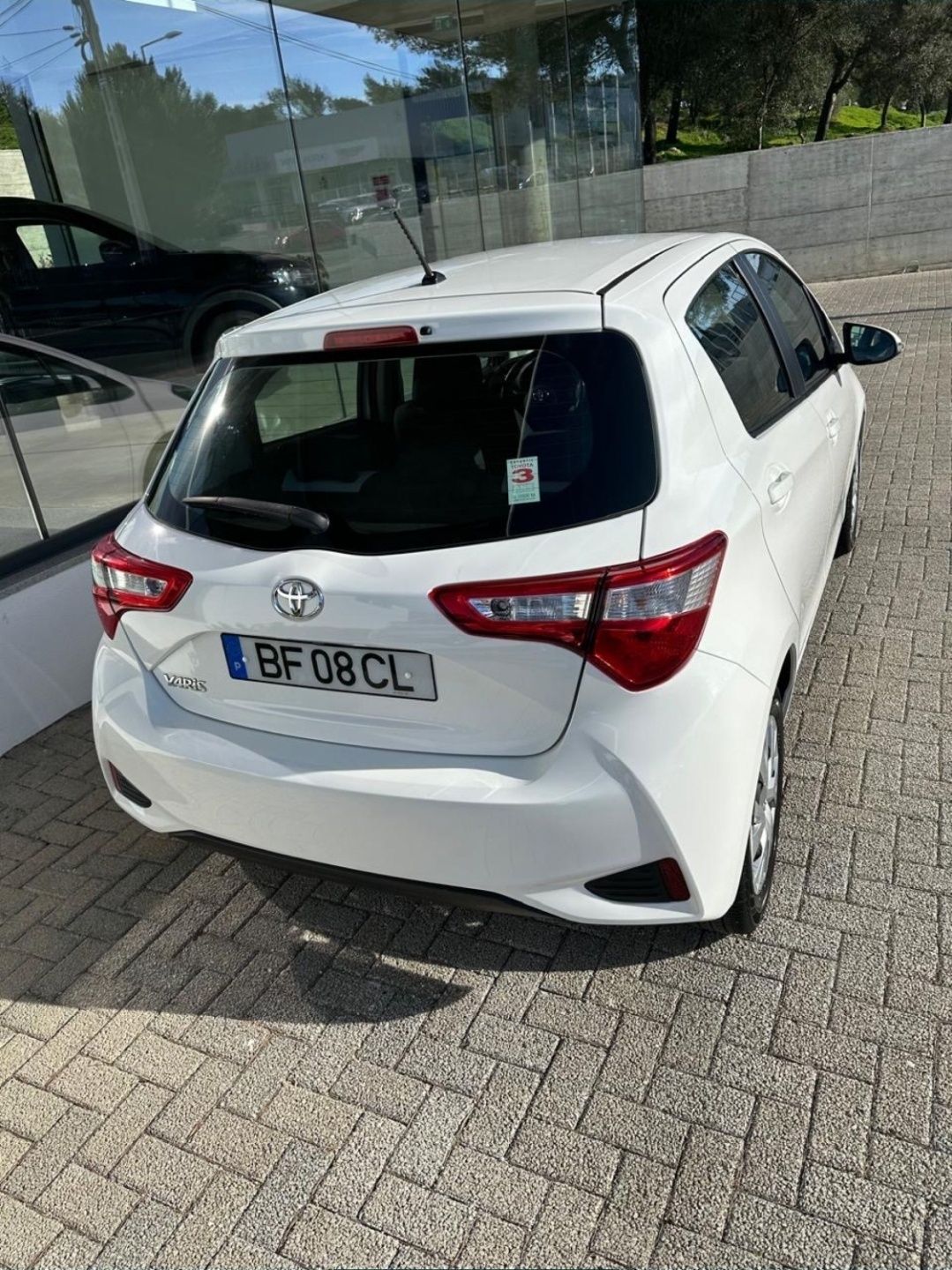 Toyota yariss 0.999 Gasolina 04/2019