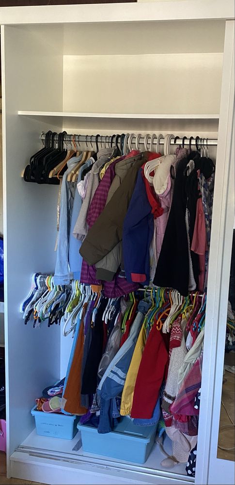 Roupeiro / guarda roupa