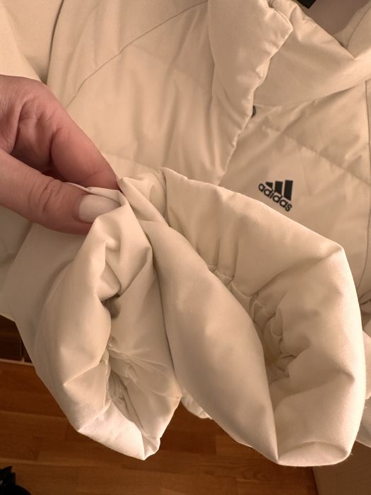 Куртка adidas(пуховик)
