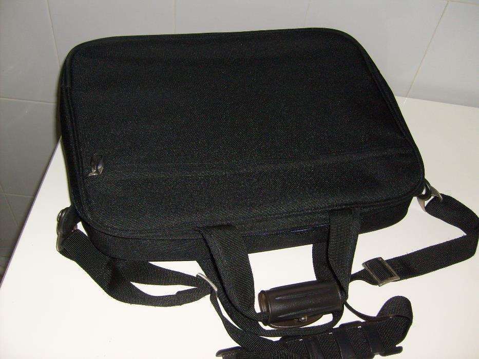Mala para transportar computador,està nova da marca Samsonite