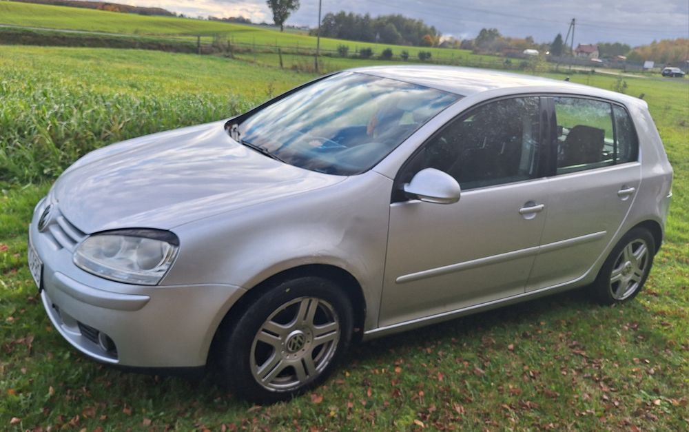 Sprzedam volkswagen golf 5