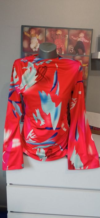 Śliczna bluzka damska rozm.M