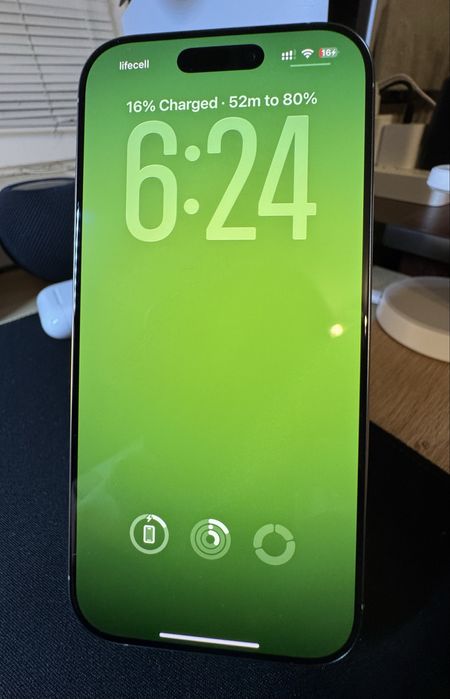 iPhone 16 Pro 128GB Natural Titanium