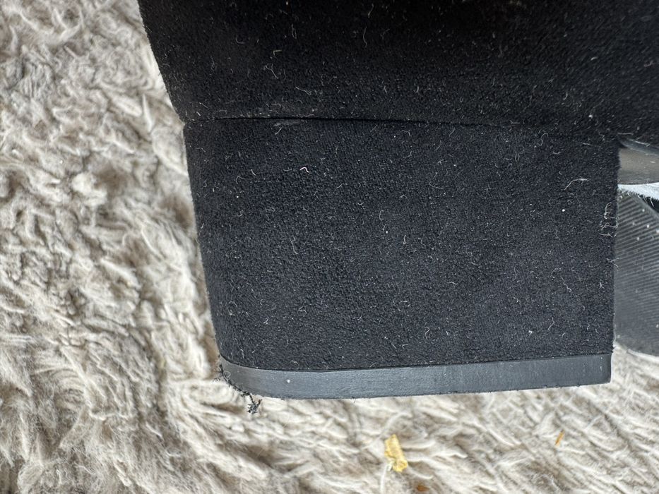 Buty zamszowe kozaki czarne damskie roz.38