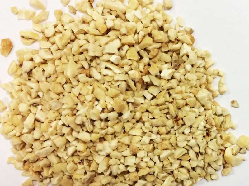 Orzechy nerkowca kostka nerkowcem 10 kg opakowanie zbiorcze