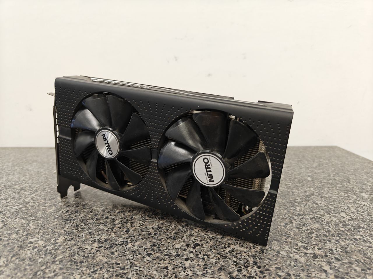 Топовая Sapphire pulse RX 470 4 gb Любые тесты и проверки!