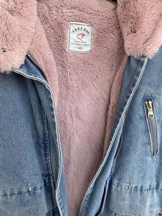 Парка джинсова на дівчинку 140 ріст