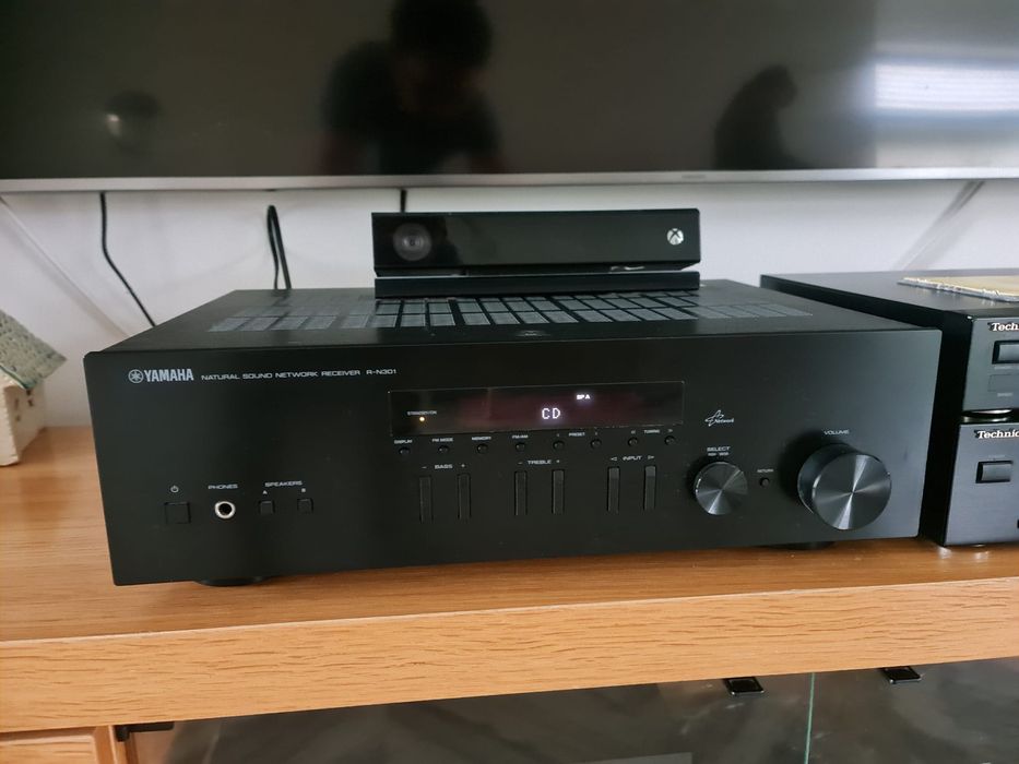 Amplituner Yamaha R-N301