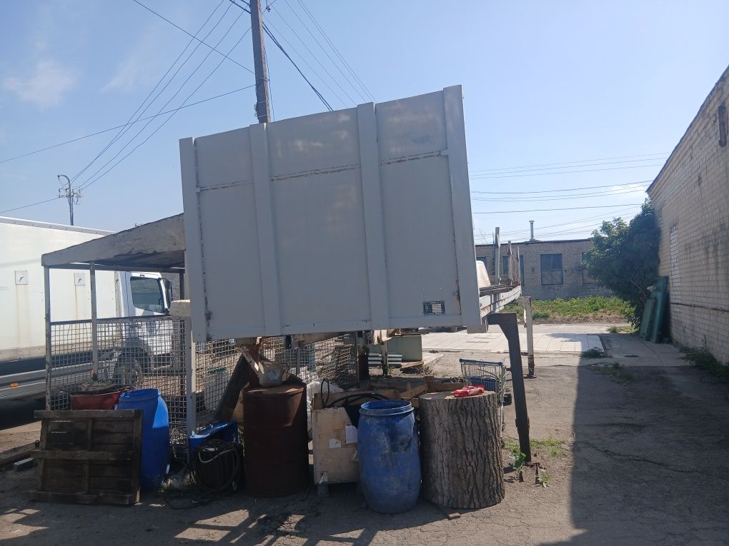 Прицеп на ман контейнеровоз