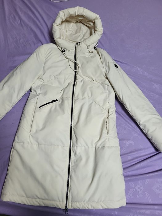 Жіноча куртка зимова s