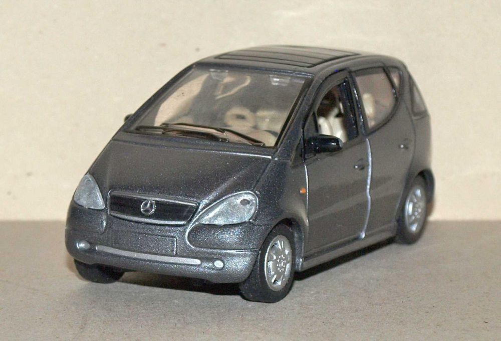 Mercedes A-Class W168 – hongwell - Cararama - model samochodu 1/43