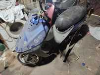 Скутер Yamaha 2t