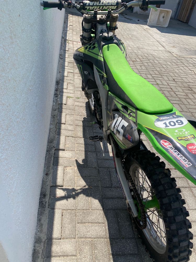 Kawasaki KXF 450 (matriculada)