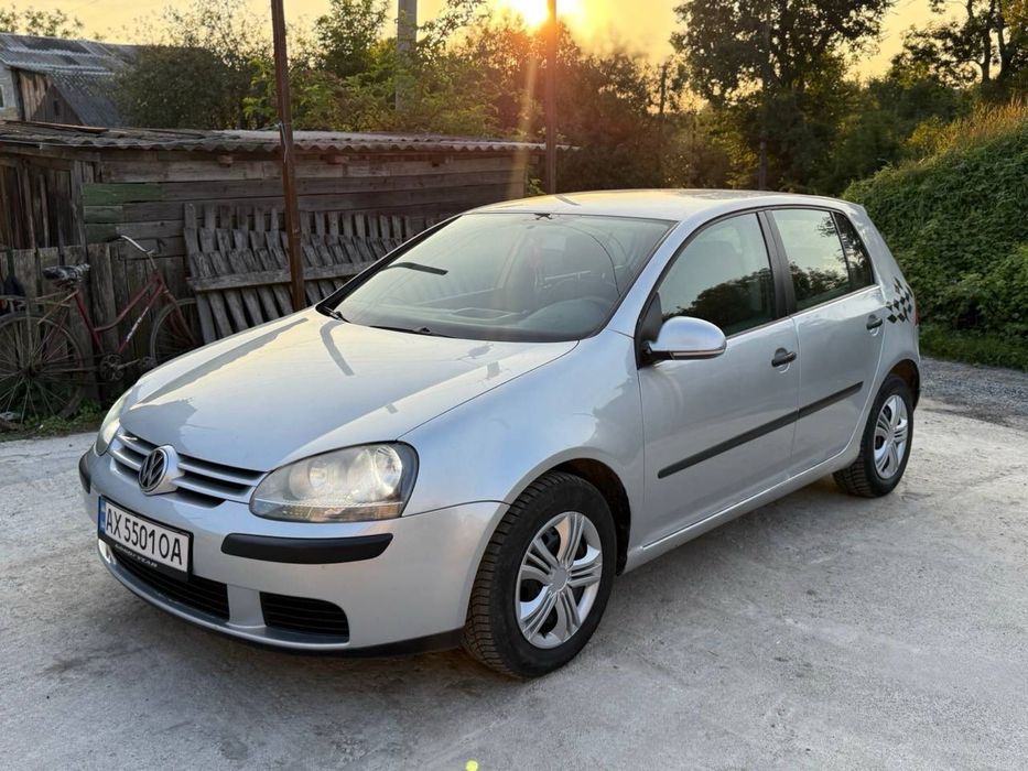 Продам Авто Гольф 5 1.4 бензиг
