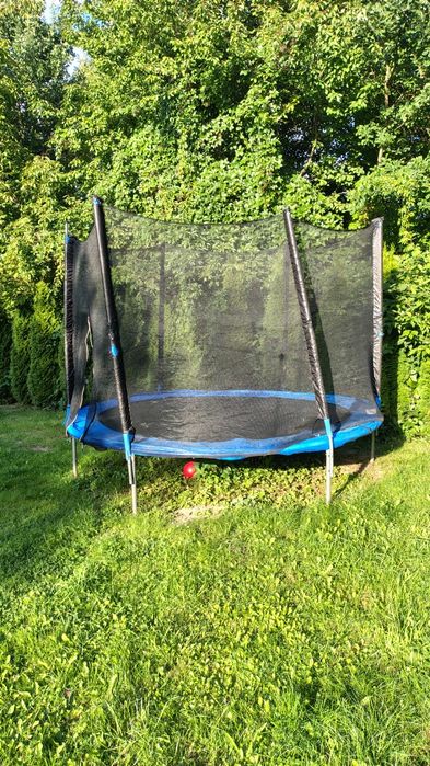 Trampolina ogrodowa