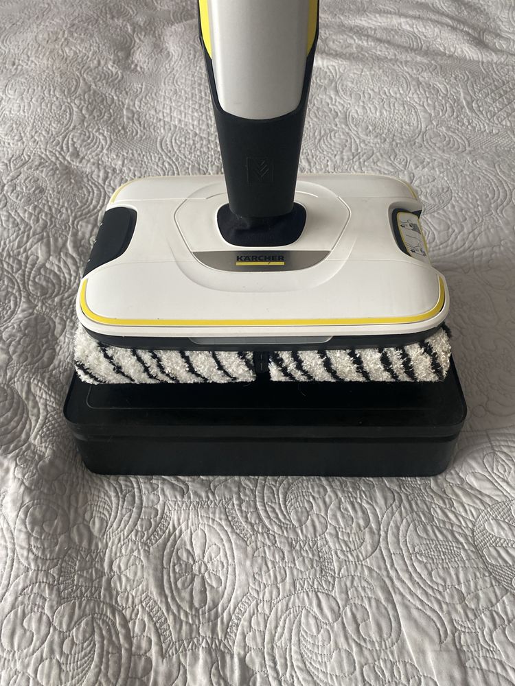 Sprzedam mop elektryczny Karcher FC7 Premium