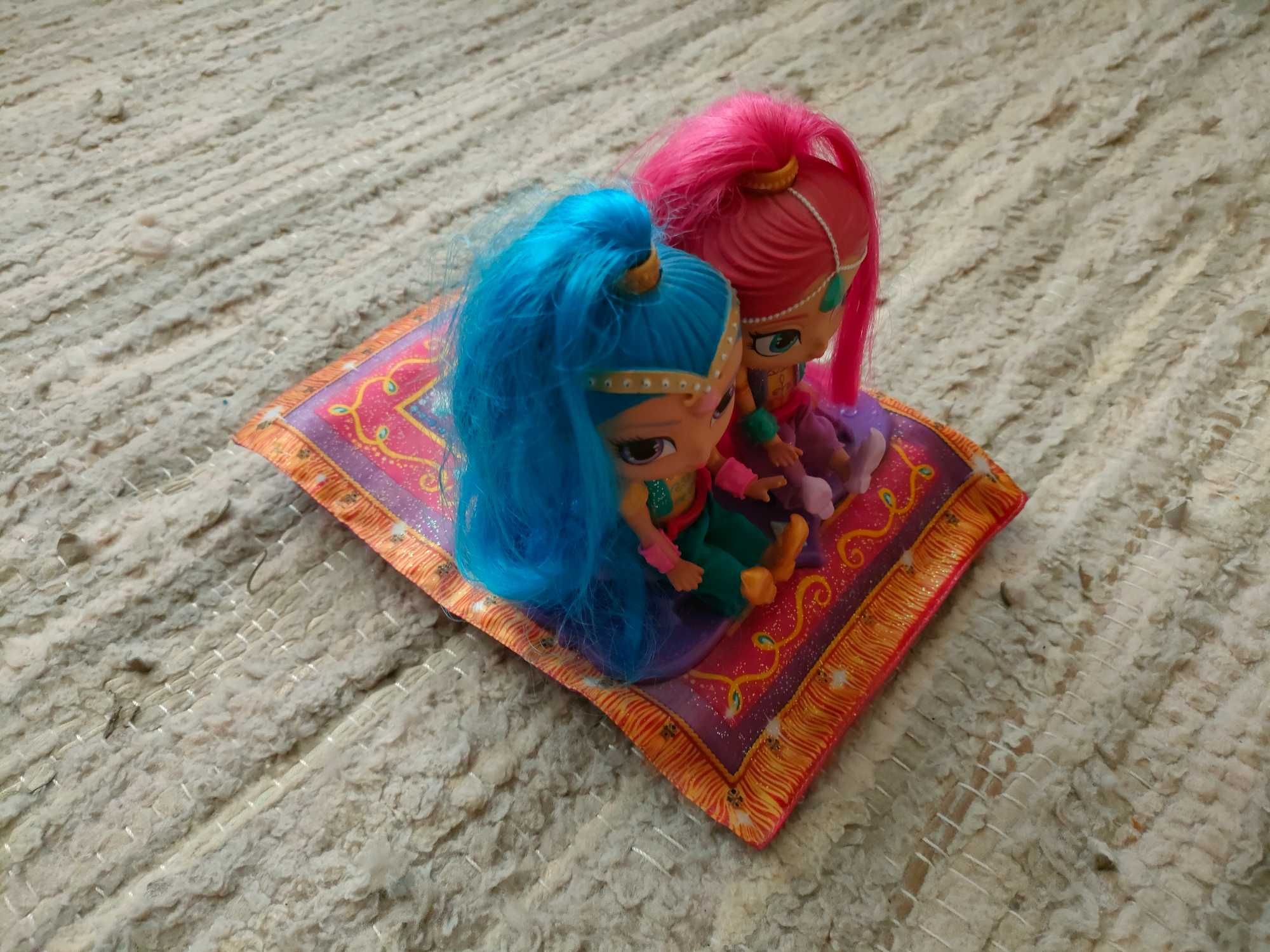 shimmer i shaine grająca zabawka latający dywan na baterie