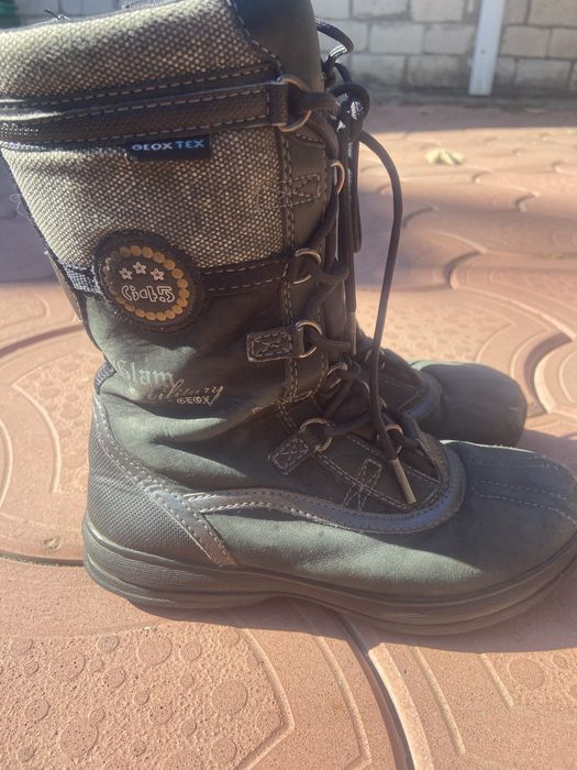 Продам термо ботінки Geox р 32