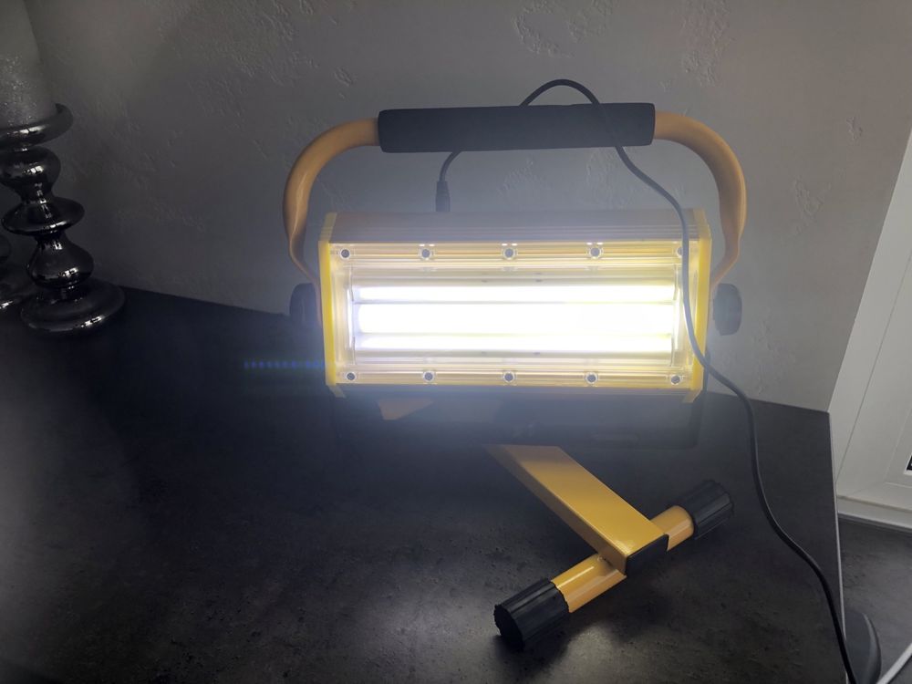 Лед світильник ! Led Flood Light! 100 W ! Фонарь! Фонарик! Светильник!