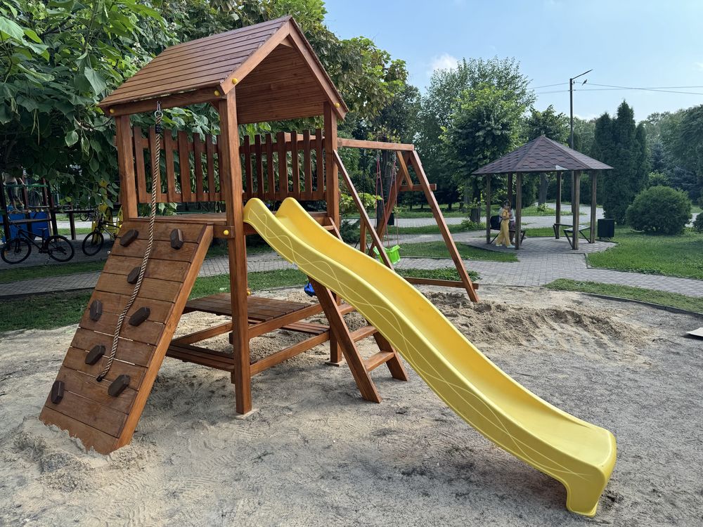 Дитячий майданчик, багатофункціональний