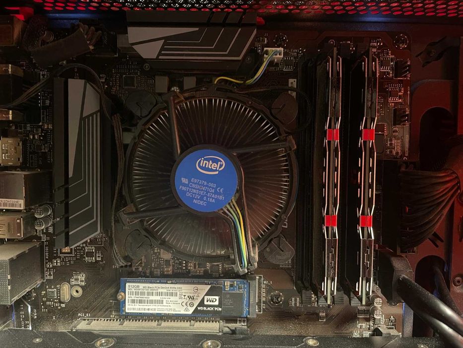 Komputer Gamingowy GTX 1080 SSD M2 512gb