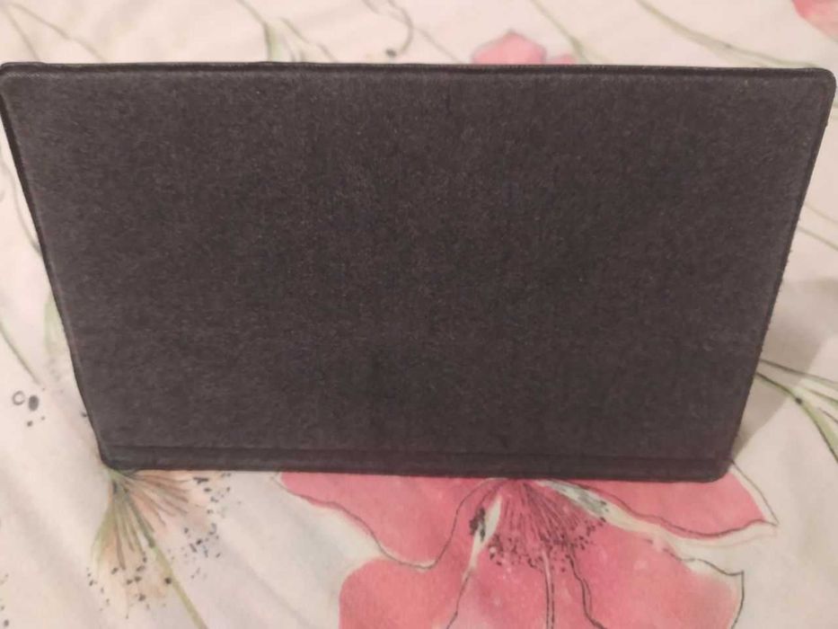 Планшет Microsoft Surface RT 64 ГБ, NVIDIA Tegra 3 (1.3 ГГц), RAM 2 ГБ