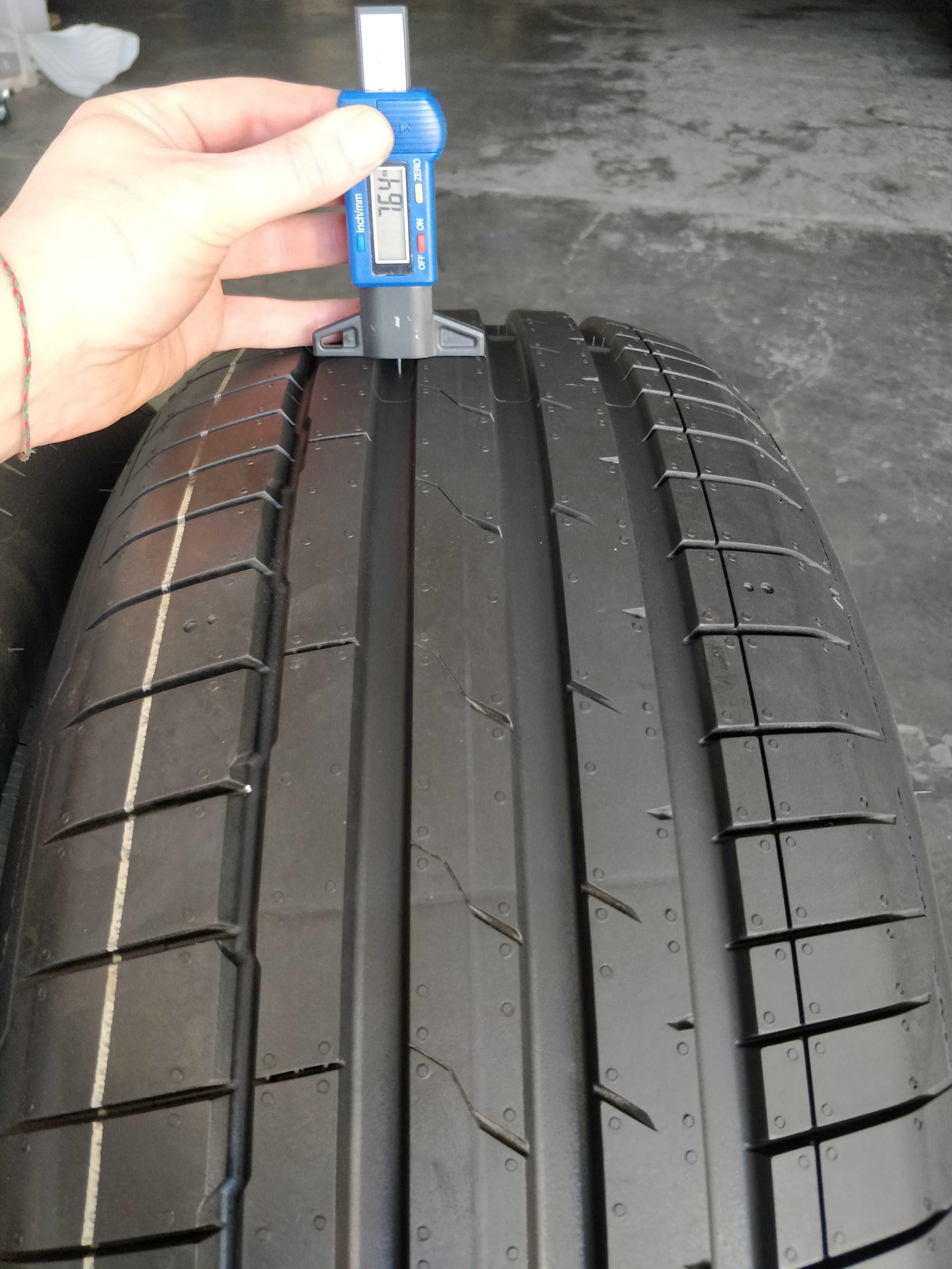 R19 235 55 пару літніх шин дві штуки Hankook Ventus S1 Evo3