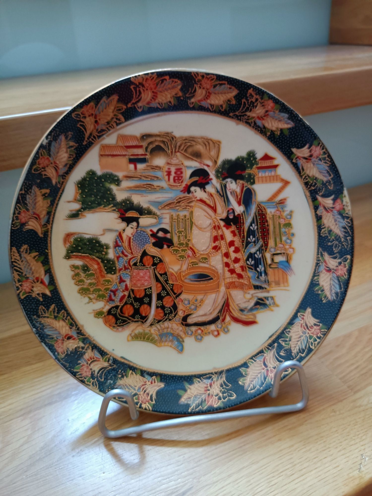 Komplet talerzy z chińskiej porcelany