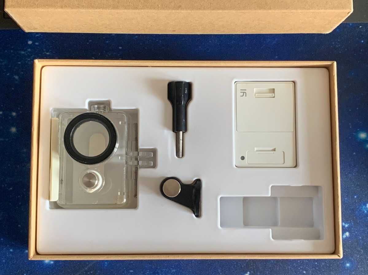 Xiaoyi Yi Action Camera + Waterproof Case [OPIS]