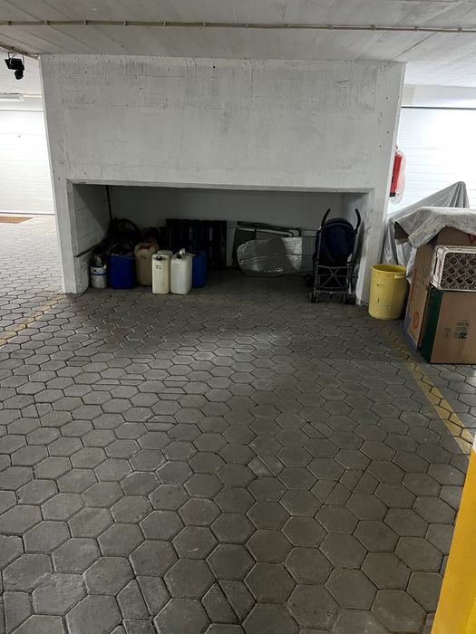 Lugares de Garagem na Quinta da Malata