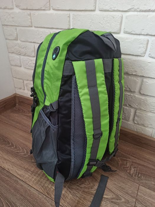 Туристичний рюкзак 40L, для походів, подорожей, кемпінгу.