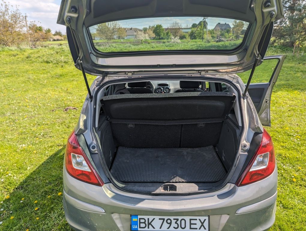 Opel corsa d 2010 1.3d