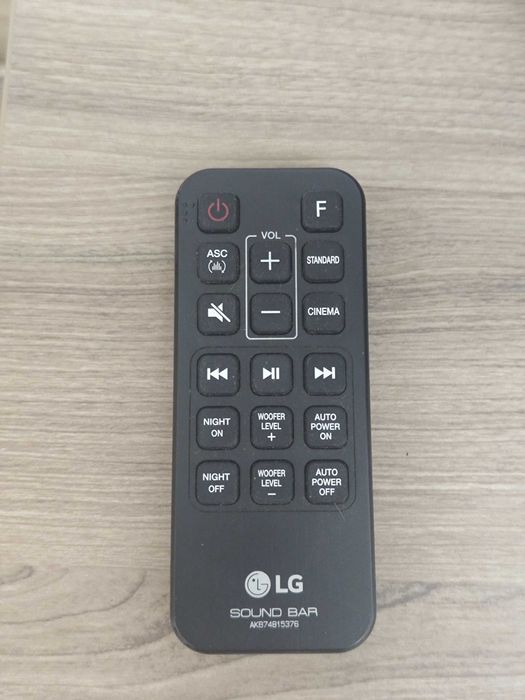 Soundbar LG SJ3 - 2.1, 300W, em bom estado