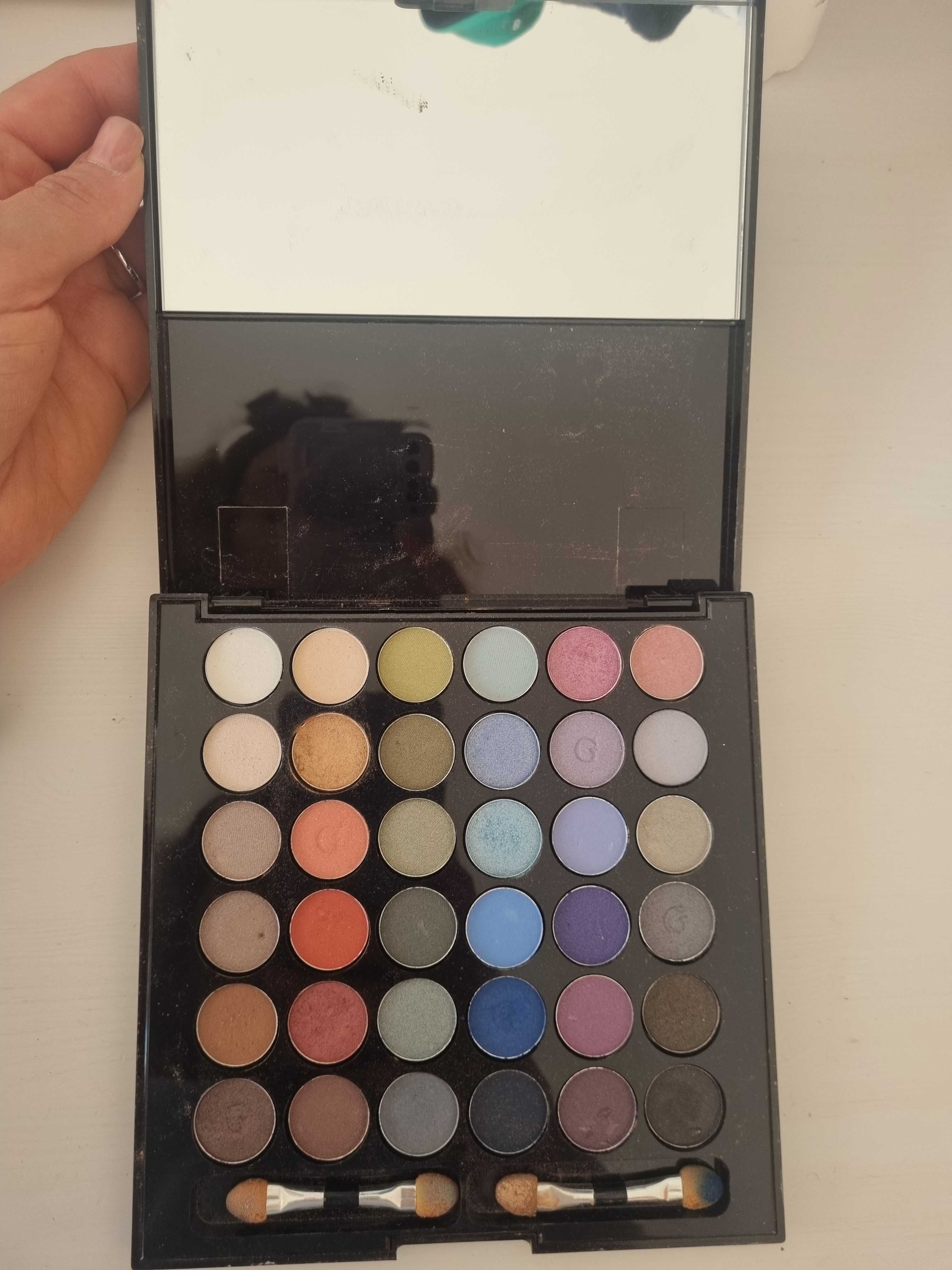 Paleta com 36 sombras Guylond Paris