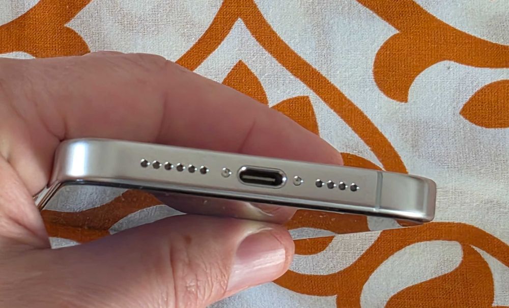 iPhone 15 Pro Max 256GB na garantia