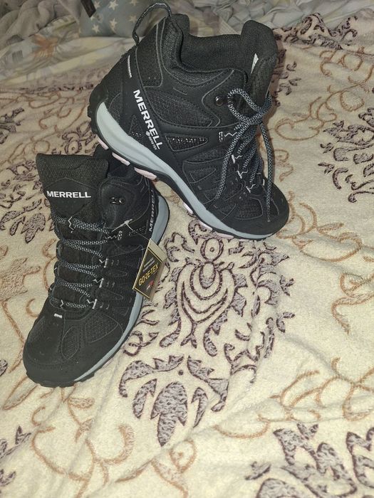 Ботинки новые треккинговые женские, осенние Merrrell gore-tex, 25см