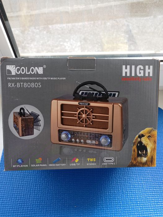 Радіоприймач на флешках Golon.