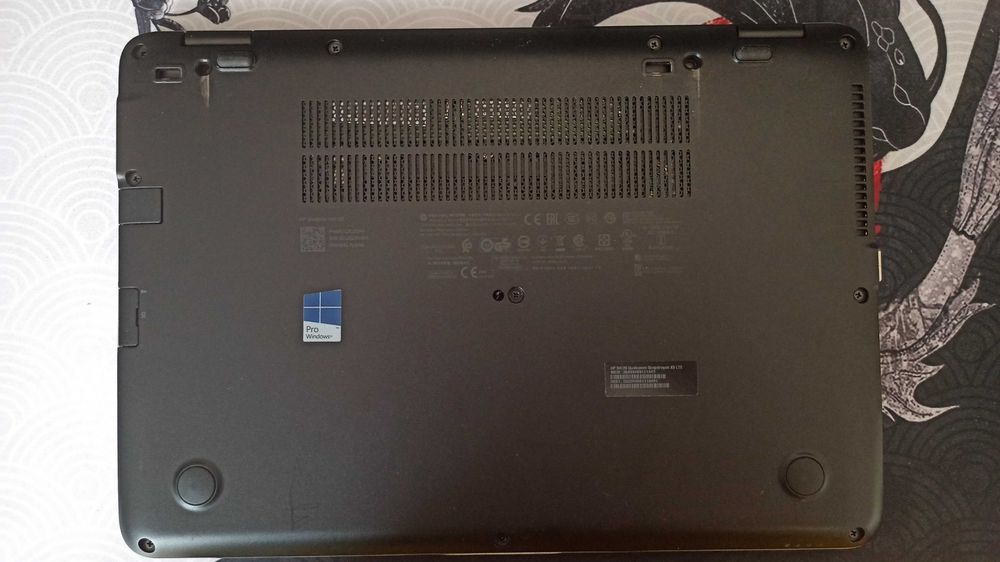 HP Elitebook 840 G3 i5 16GB DDR4/256GB SSD/640GB HDD