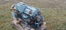 Silnik diesel  do łodzi motorowej.