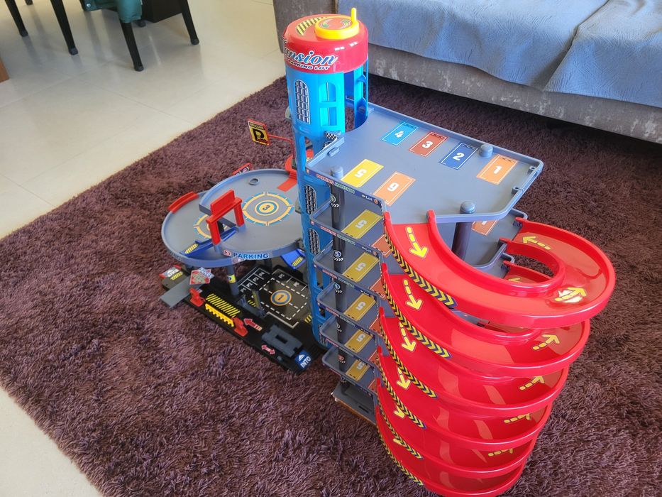 Pista Mega Garagem